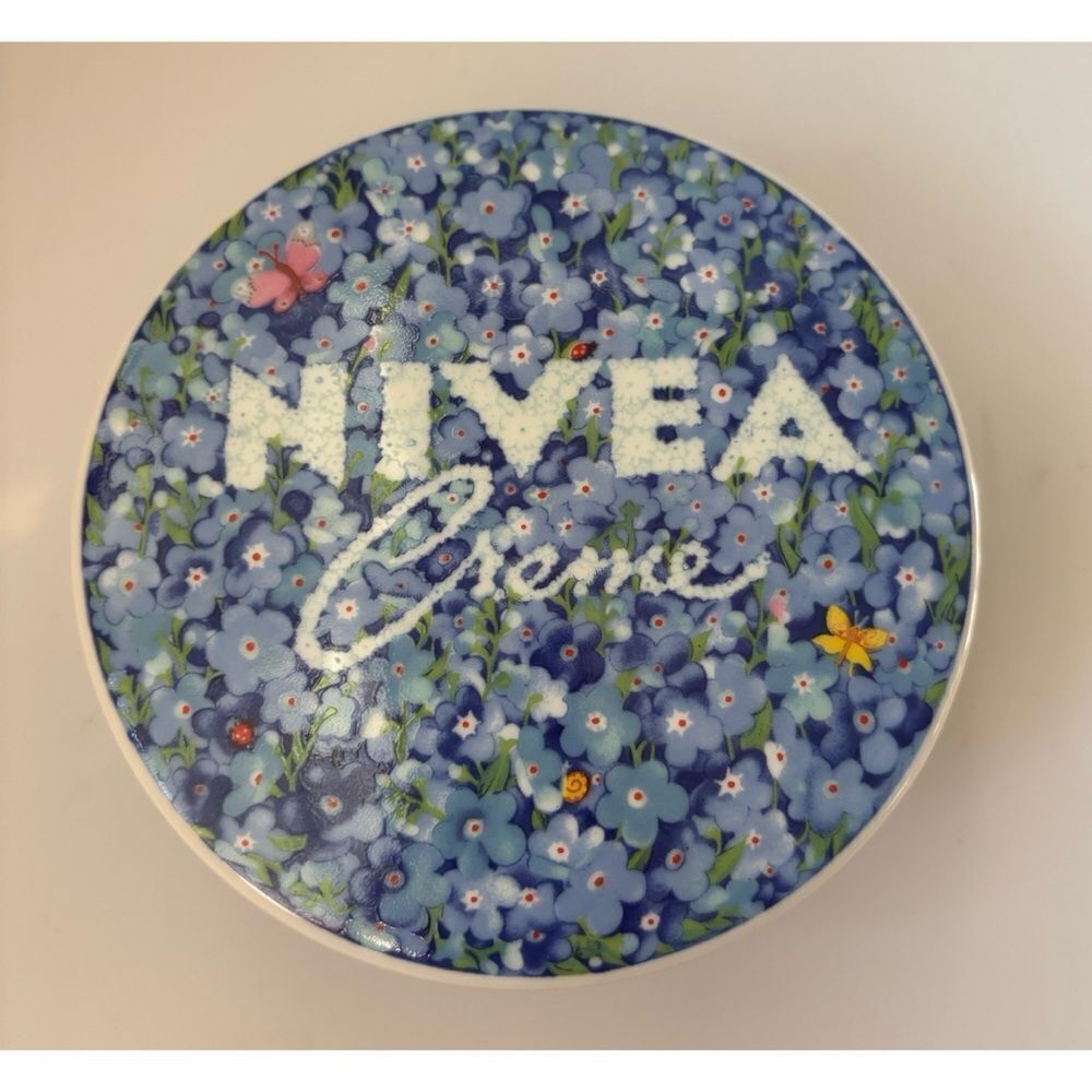 VINTAGE 1960’s NIVEA CREME PORCELAIN TRINKET BOX HUTSCHENREUTHER GERMANY